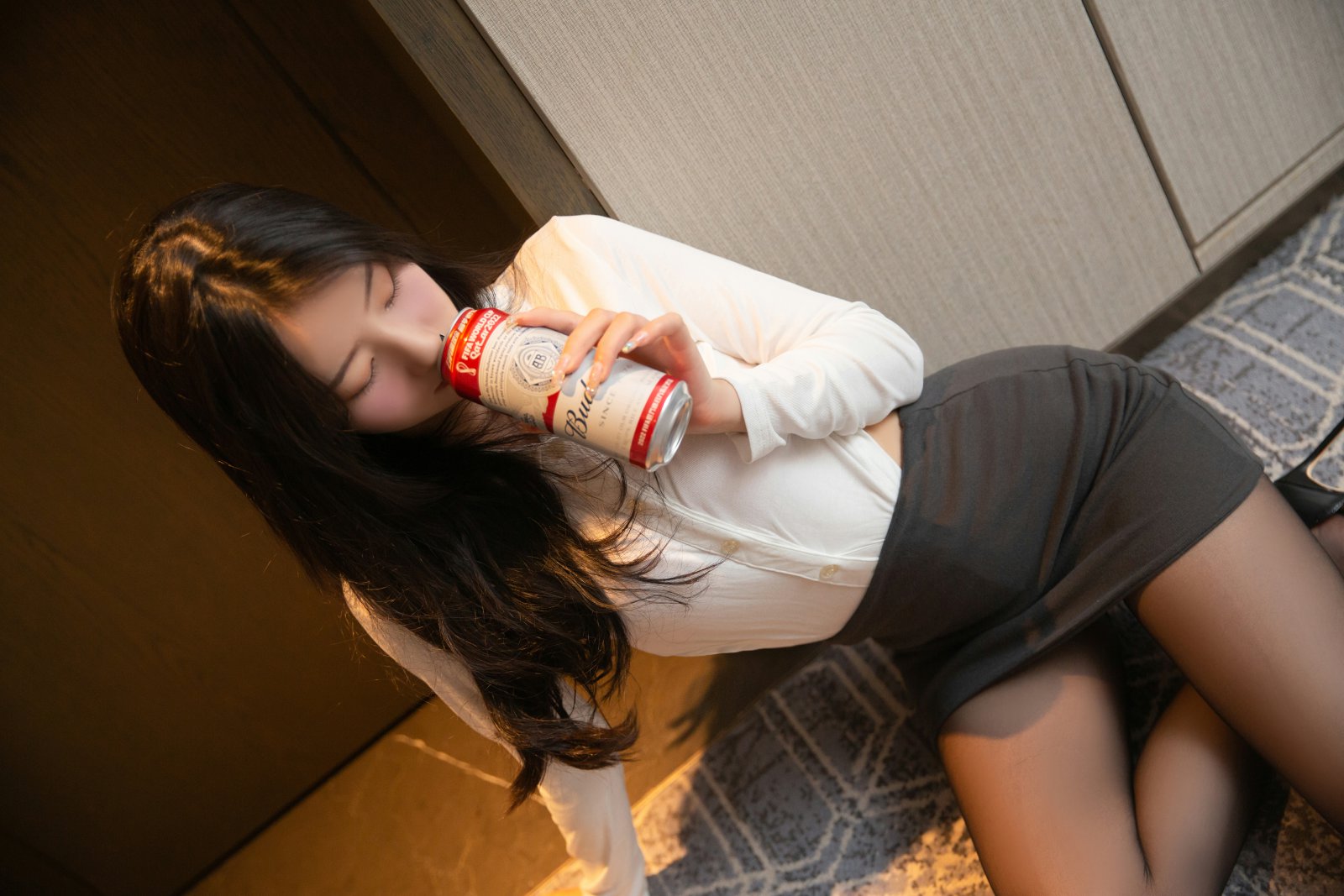 熊小诺 醉酒回家 原版写真